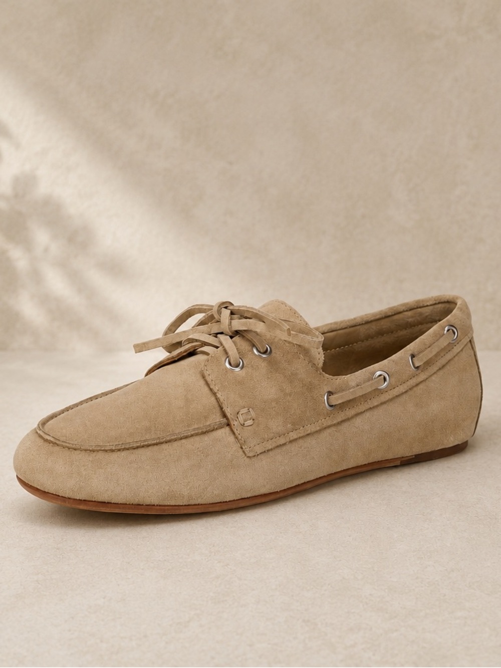 Vince Suede Marin Boat Shoe Size US 10 / EUR 41 in Dune Suede